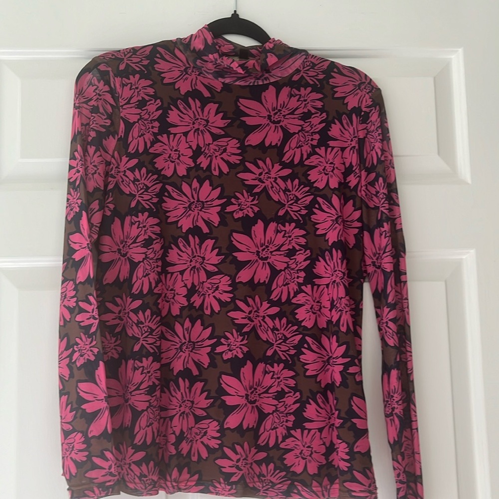 Flower Mock Turtle Neck with inside Lining